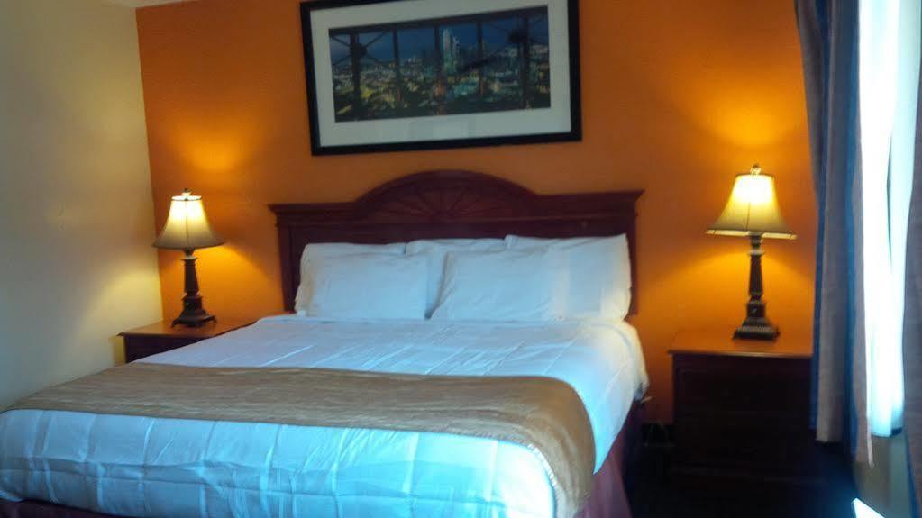 Rodeway Inn Perry Extérieur photo