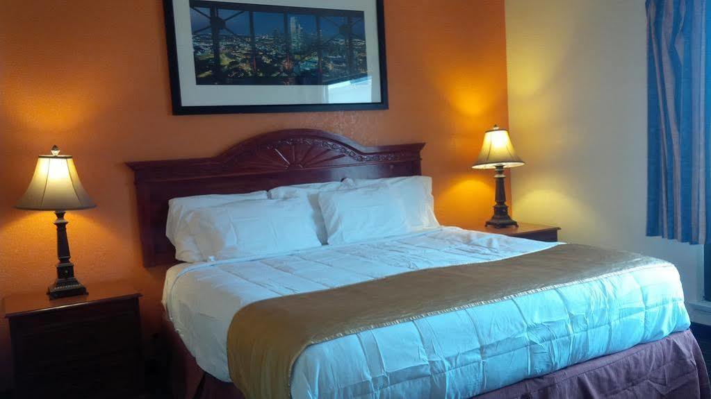 American Best Inn By Oyo I-35 Perry Extérieur photo