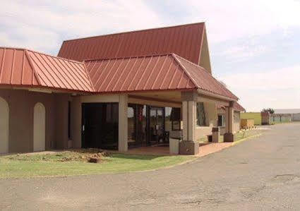 Rodeway Inn Perry Extérieur photo